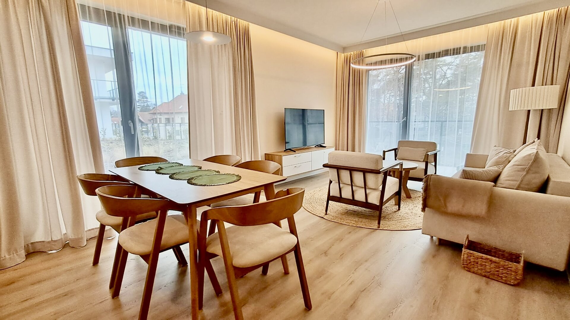 Niechorze D209 Classik &ndash; Apartament z 2 Sypialniami, Tarasem i Basenem przy Plaży